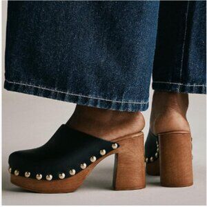YDN Black Leather Studded Wooden Heel Clogs